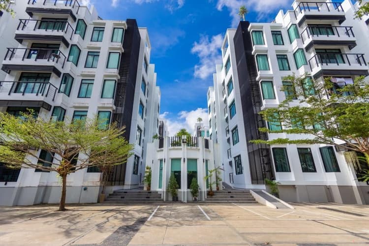 Kamala Regent Condo main view