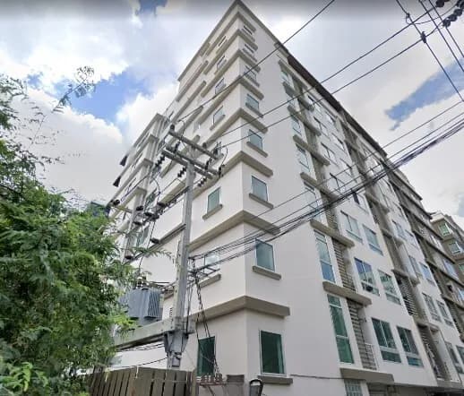 Nontri Condominium main view