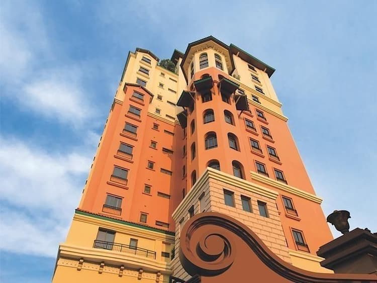 Baan Montida main view