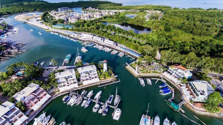 Boat Lagoon Resort main view