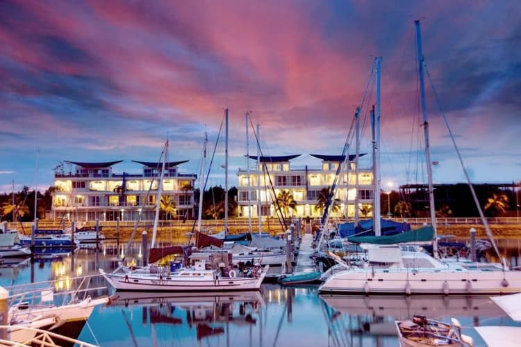 Cleat Condominium main view