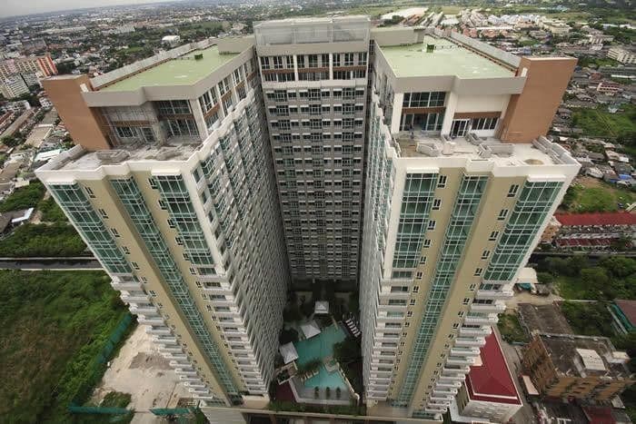 The Four Wings Residence Srinakarin main view