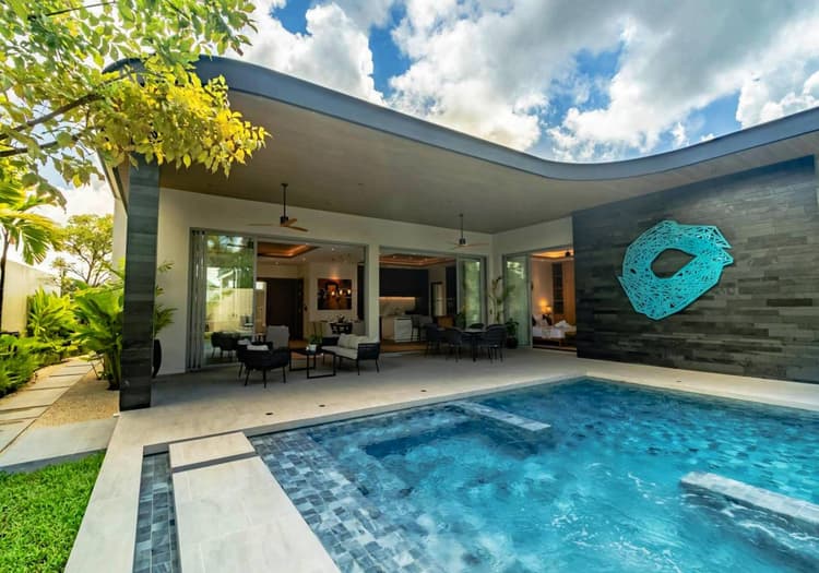 Alinda Villas main view