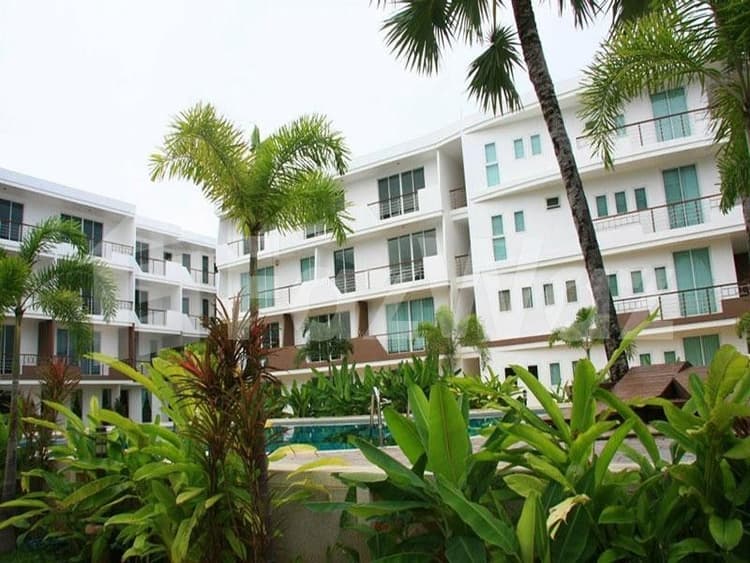 K.M Beach Condo main view