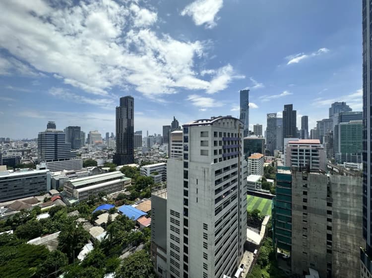 Sathorn House main view
