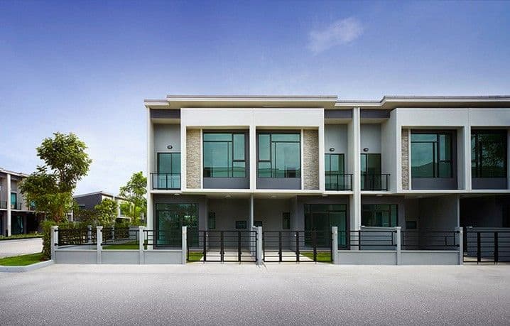 Pleno Paholyothin – Watcharapol main view