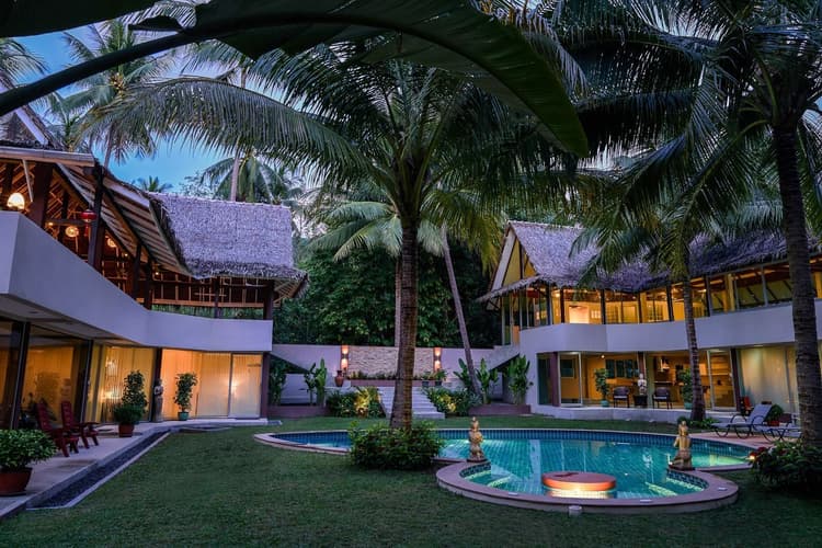 Four Springs Estate main view