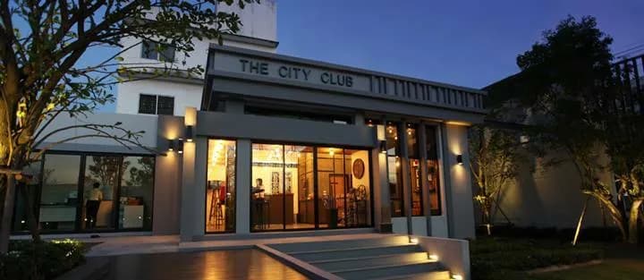 The City Paholyothin main view