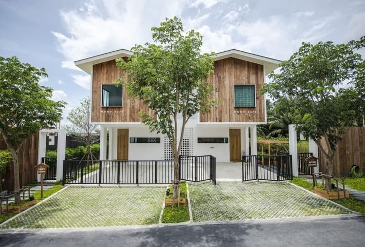 MONO Koh Kaew main view