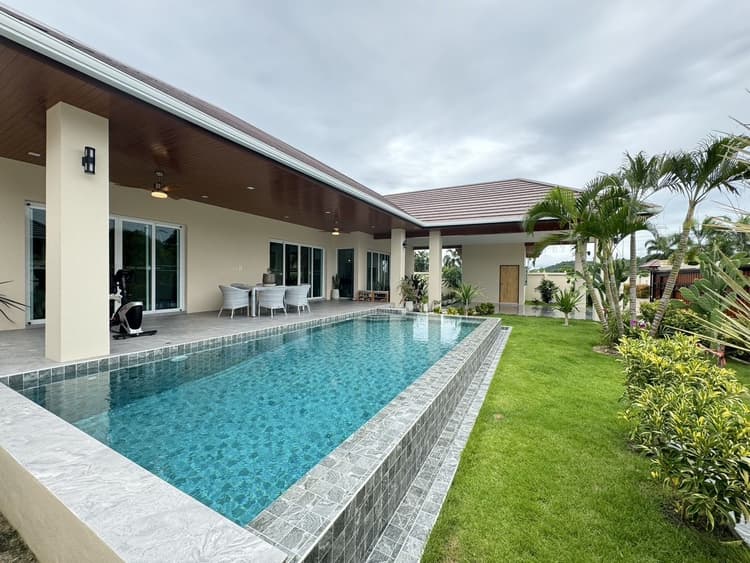 Breeze Hill Hua Hin main view