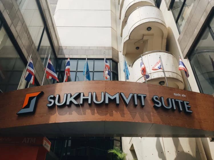 Sukhumvit Suite main view