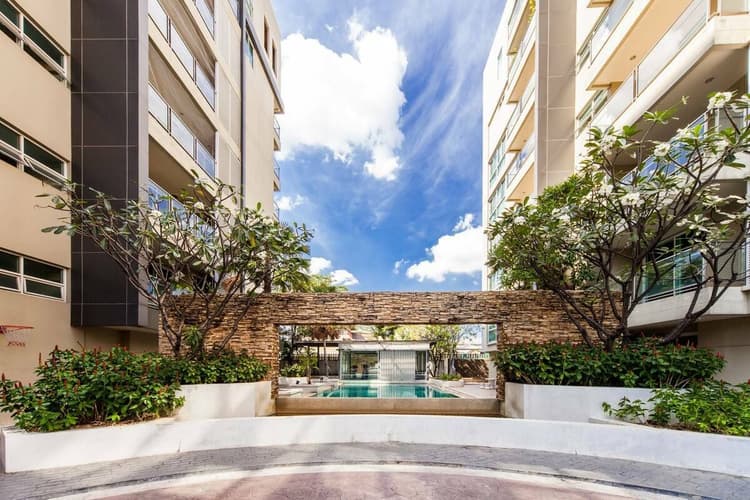 Richmond Hills Residence Thonglor 25 main view