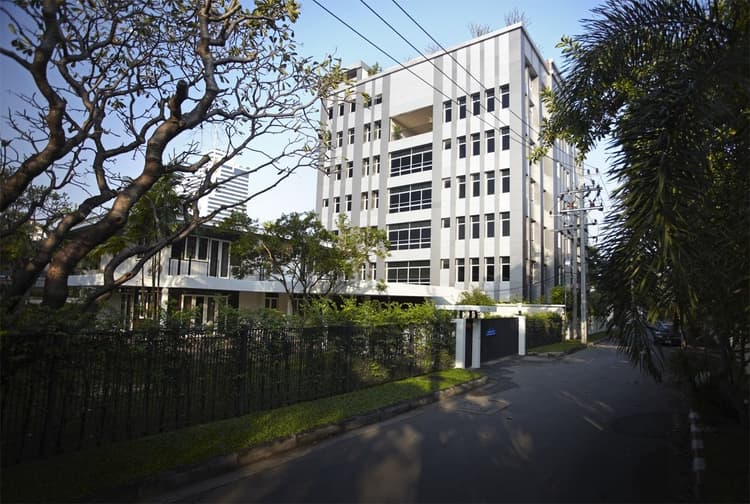 L6 Residence main view