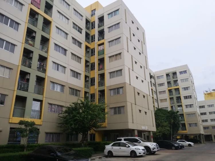 Lumpini Condotown Nida-Sereethai 2 main view