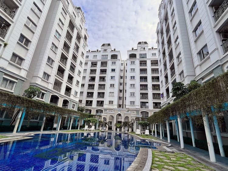 Brighton Place main view