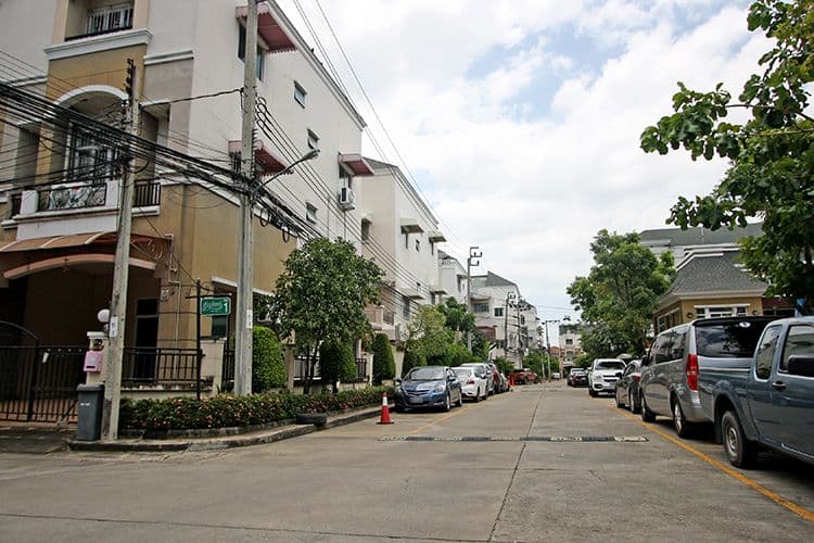 Prinyaluck Rama 2 main view