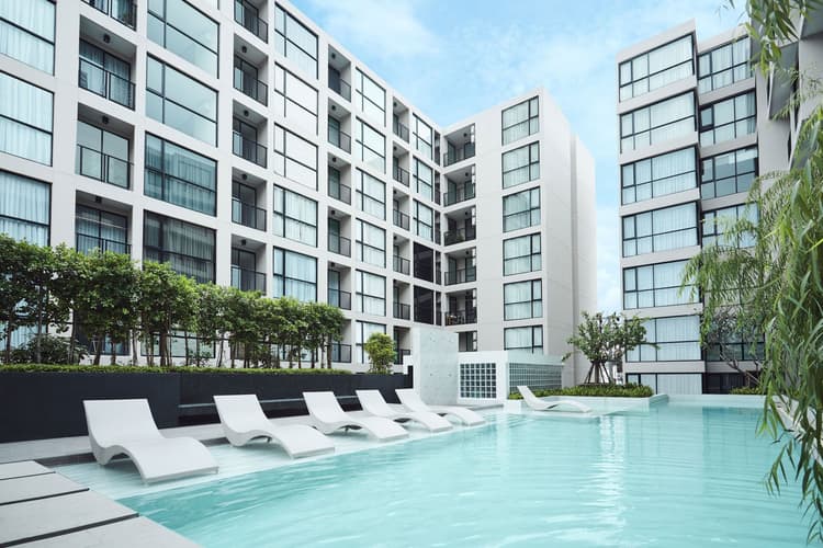 Flexi Sathorn - Charoennakorn main view