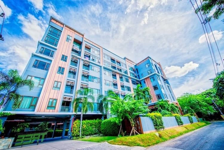 Tree Boutique Condo@Chang klan main view