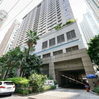 The Royal Place 2 main view