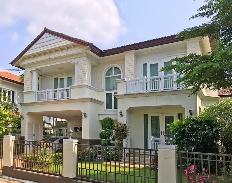 Baan Benyapha Pinklao main view