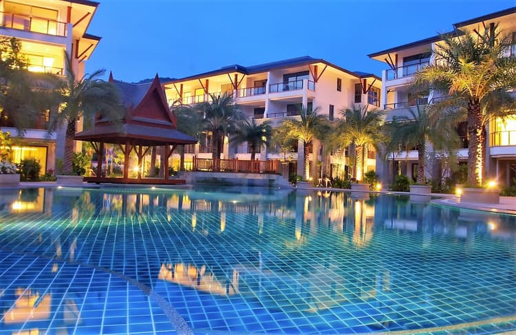 Pearl of Naithon main view