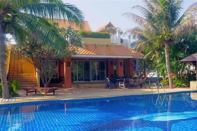 Tropical Seaview main view