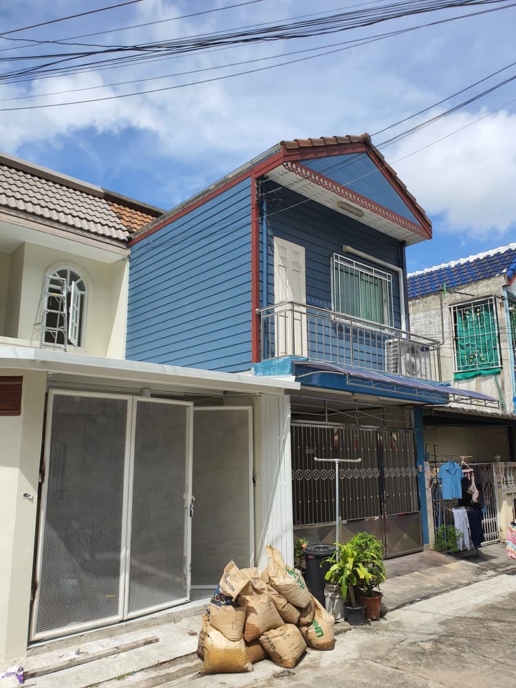 Baan Sintavee Grandvillage main view