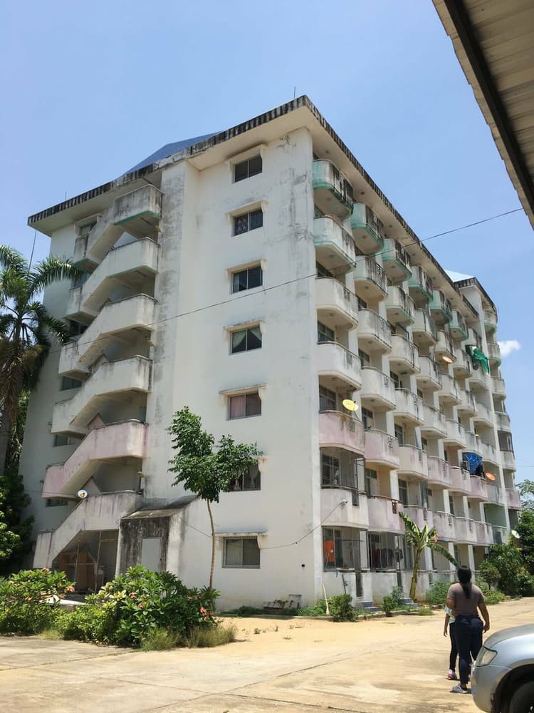 Castle Tower Condominium main view