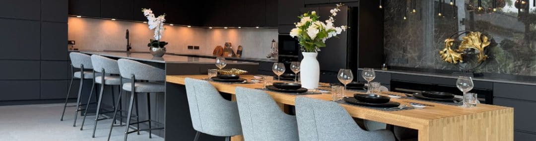 Bee The Realtor background image Bee The Realtor background image