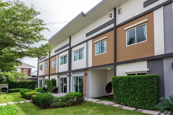 Project Name Lio Bliss Prachauthit-Suksawat