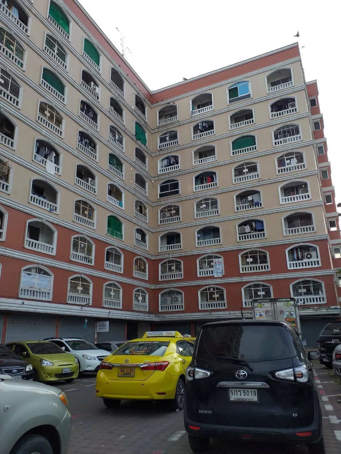 Project Name Niran Residence 8