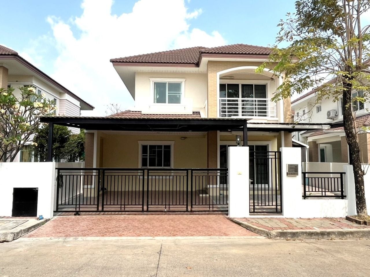 Project Name SAMMAKORN RACHAPRUEK