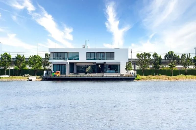 Project Name The Laken