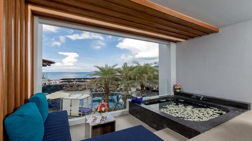 Project Name The Bay and Beach Club