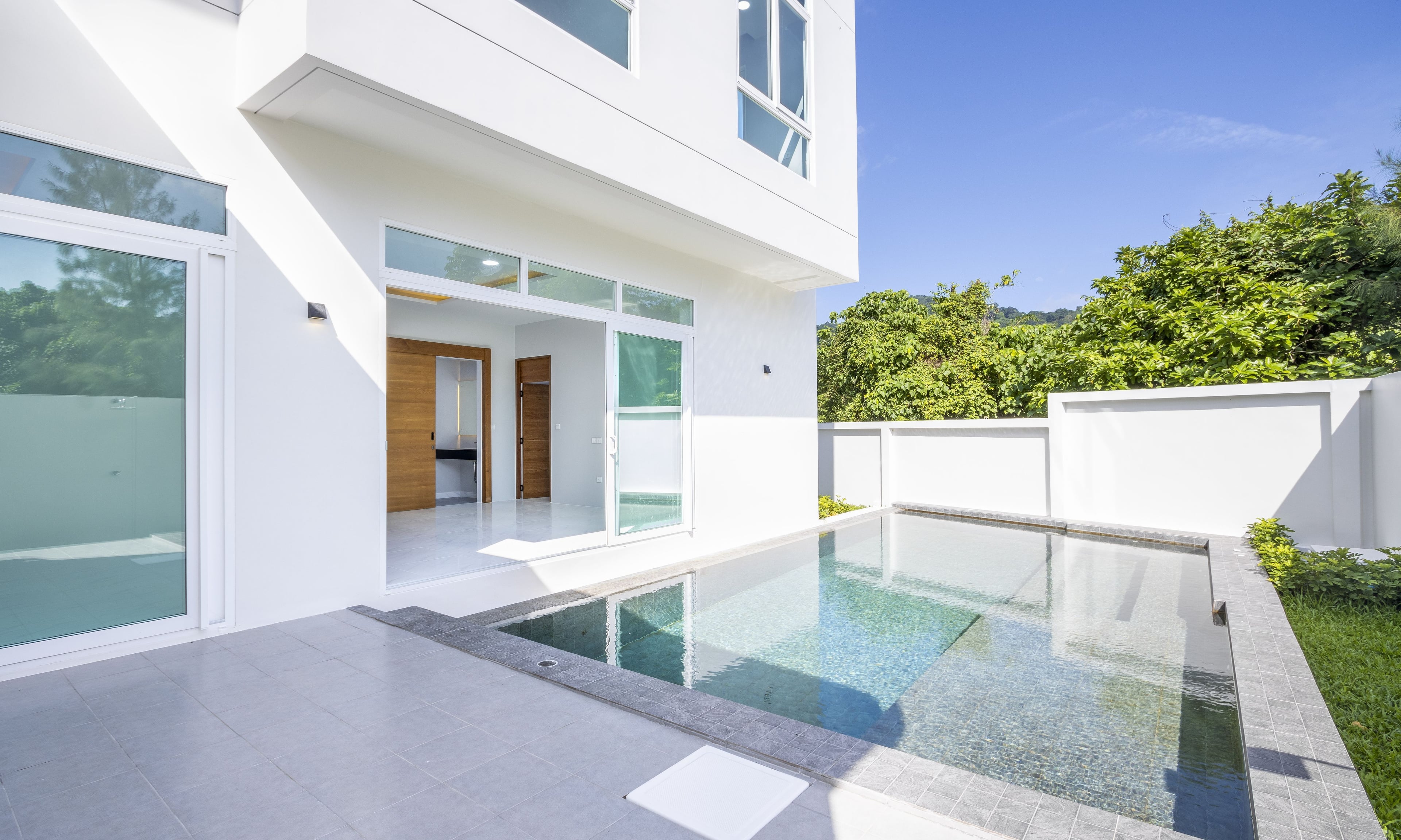 Project Name NAI VILLAS - Loch Palm Golf Course