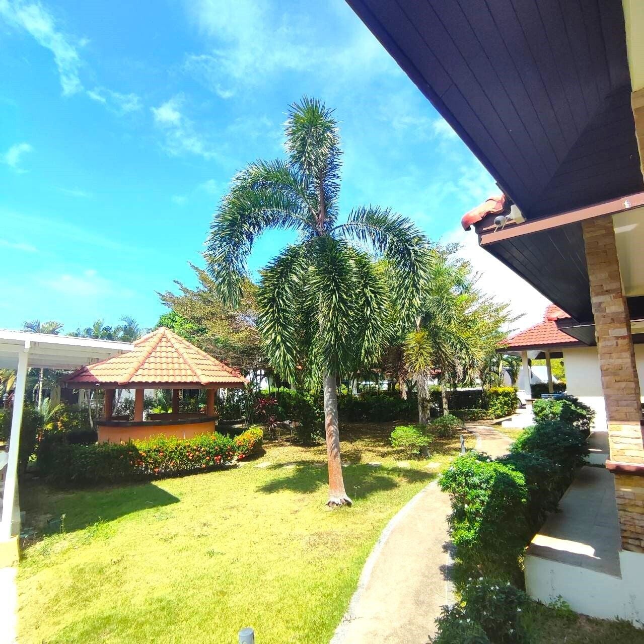 Project Name Airport Villa