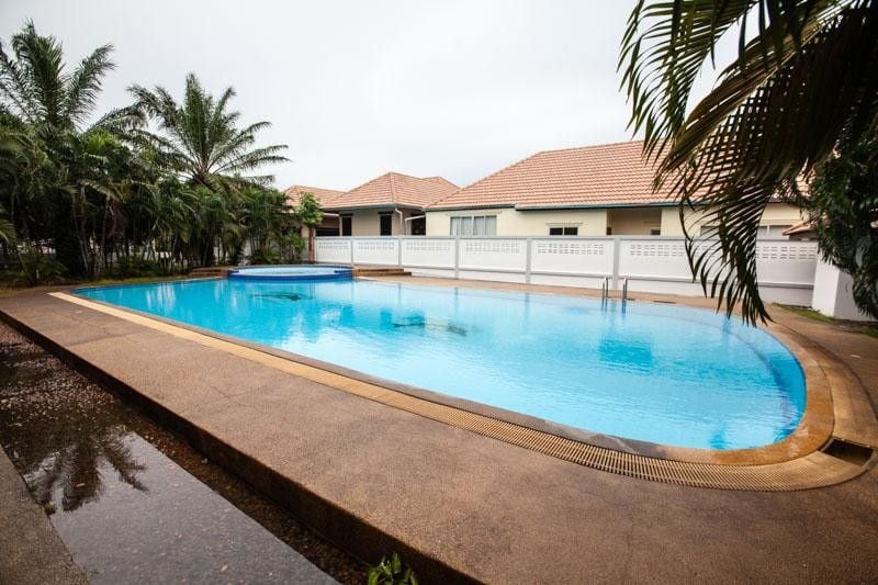 āļāļ·āđāļāđāļāļĢāļāļāļēāļĢ āļĻāļĢāļĩāļŠāļļāļ āļ§āļīāļĨāļĨāđāļē