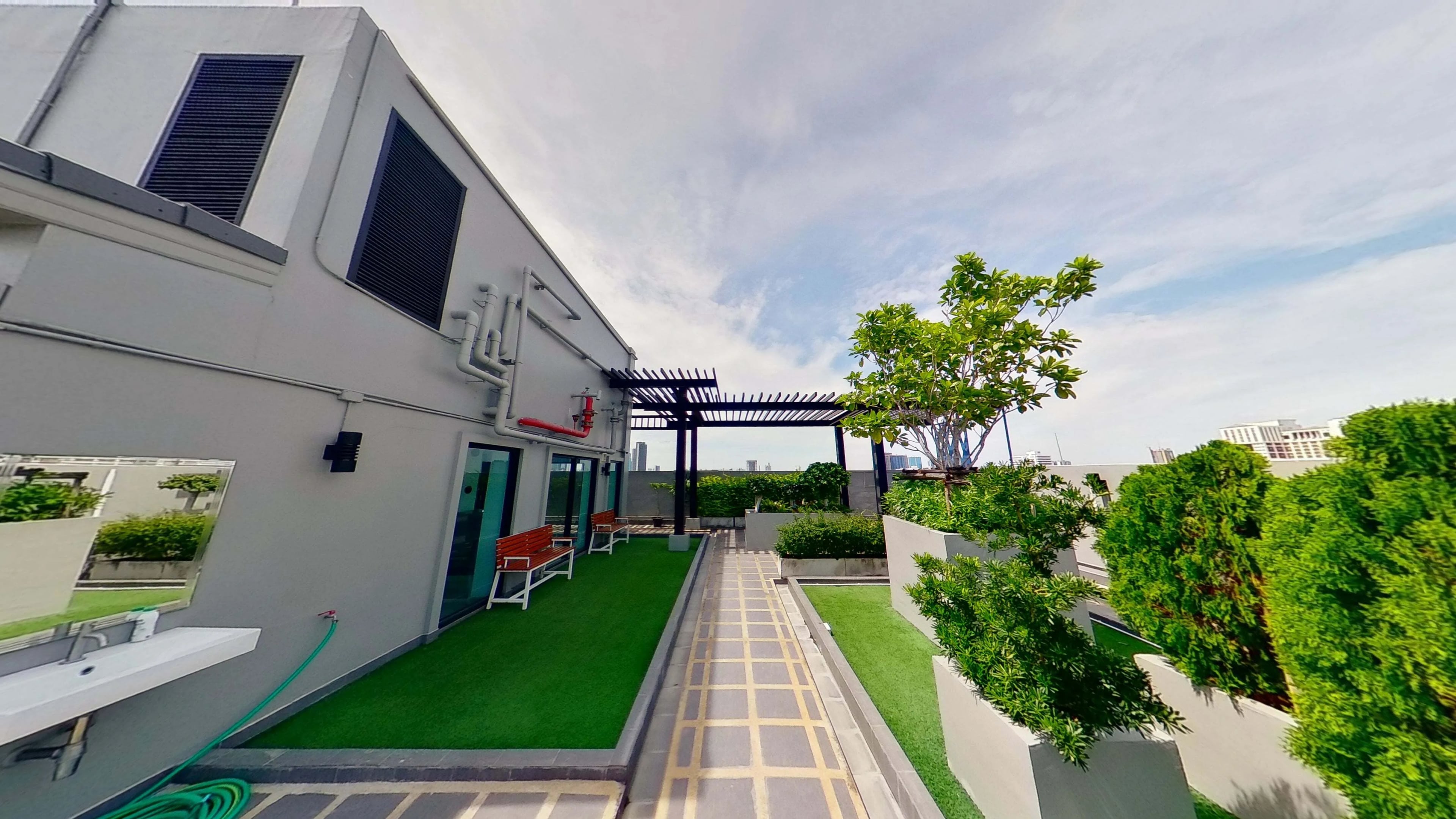 Project Name The ACE Ekamai