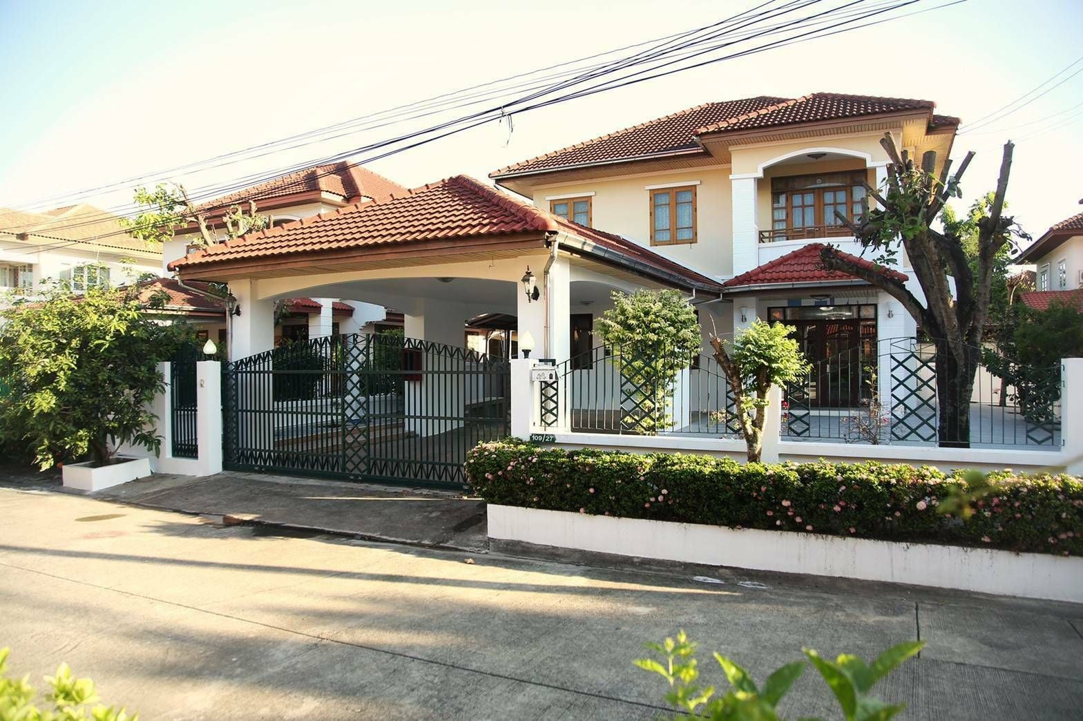 Project Name Ratirom Village 2