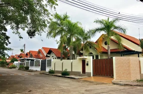 ชื่อโครงการ อนุภาษกอล์ฟวิลล์