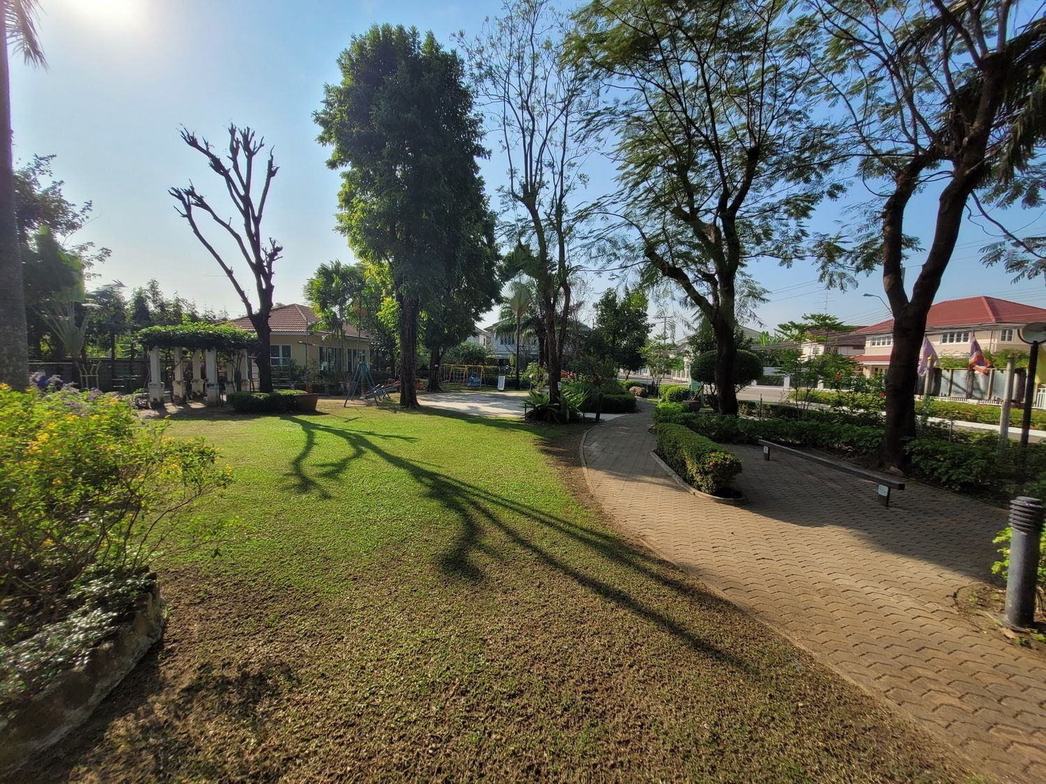 Project Name Yingruay Niwet