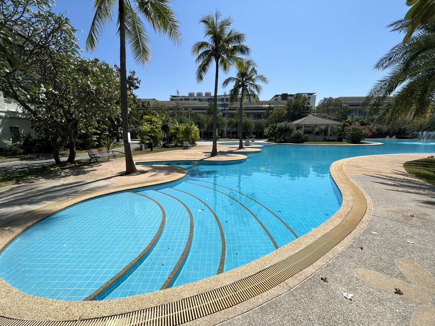 Project Name Baan Sra Suan