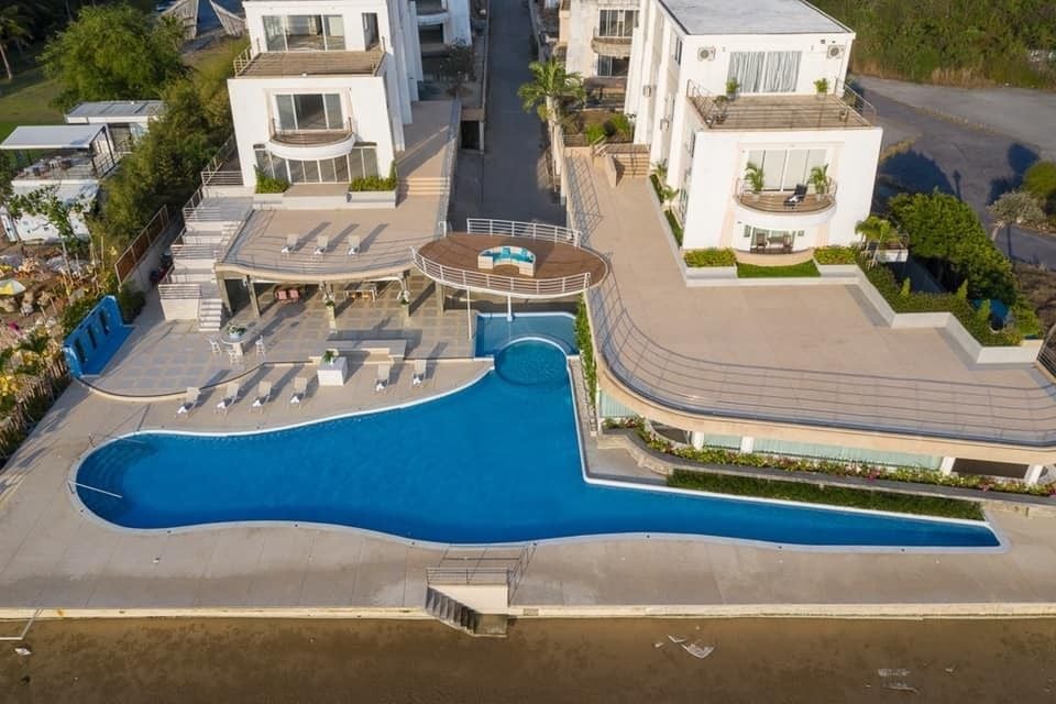 Project Name La Royale Beach