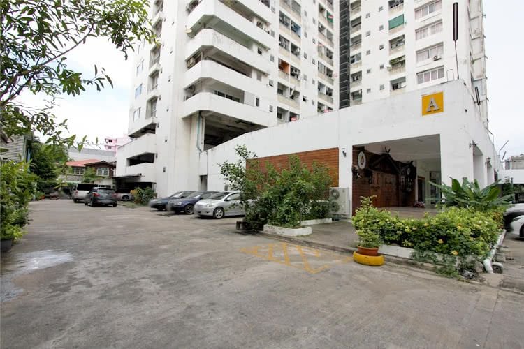 Project Name Nont Tower Condominium