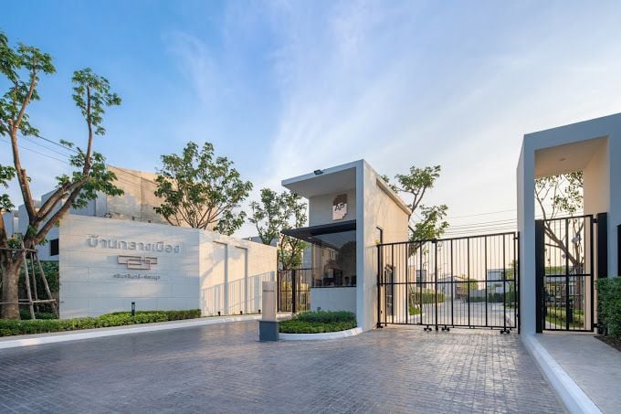 Project Name Baan Klang Muang Srinakarin-Onnut