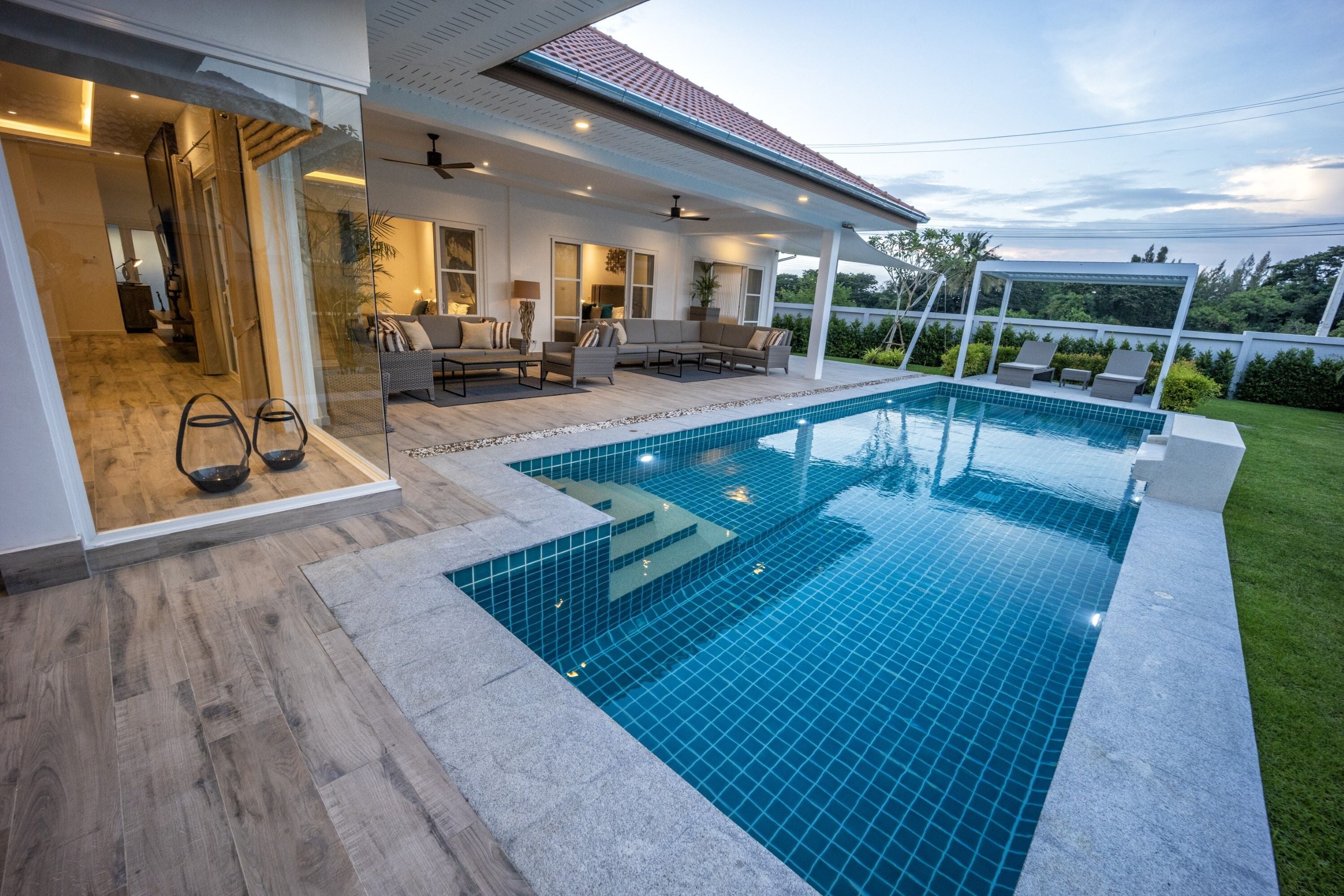 Project Name Mali Lotus Executive