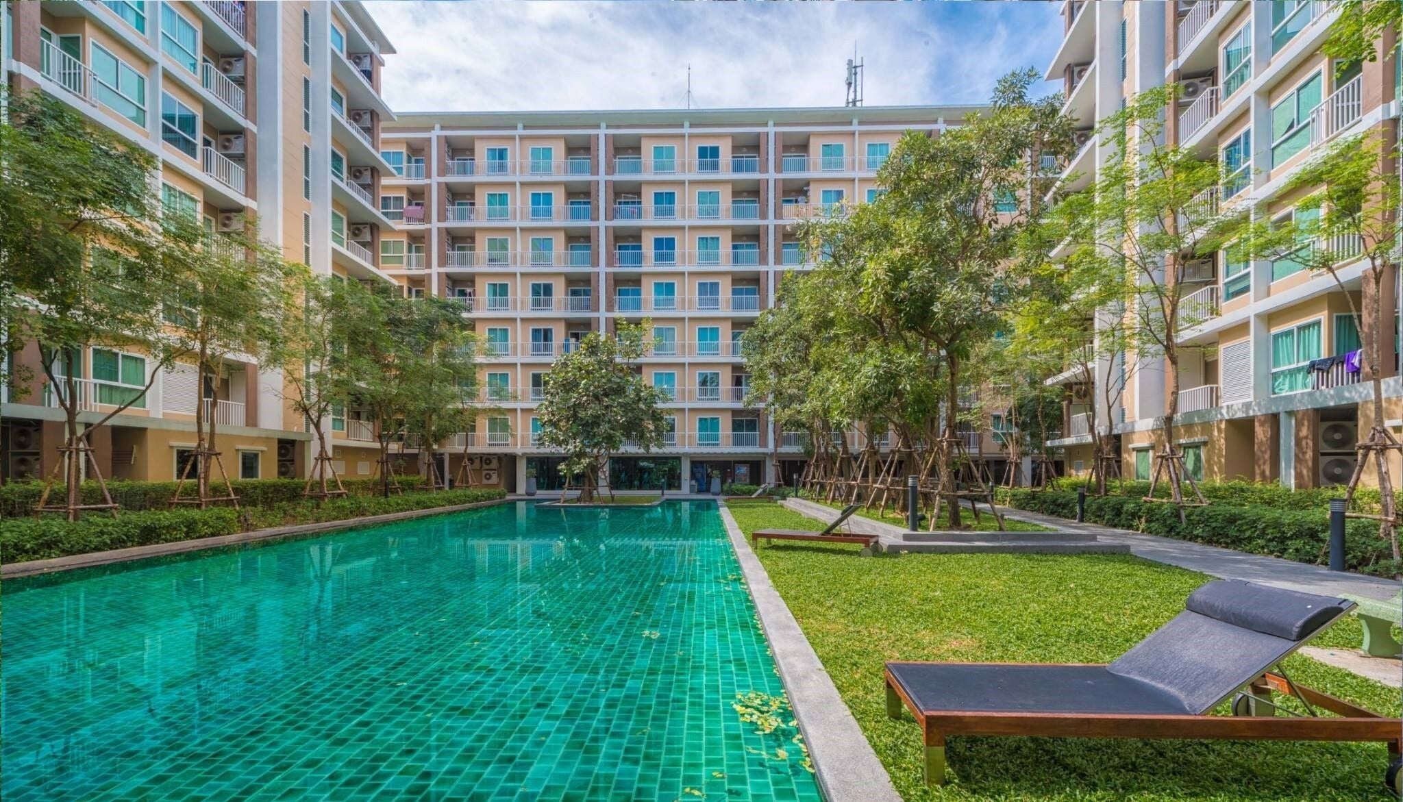 Project Name We Condo Ekkamai-Raminthra