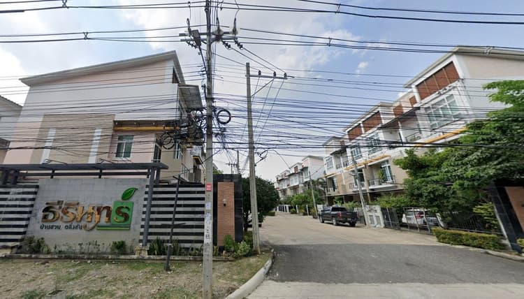 Teerin Baansuan Talingchan main view