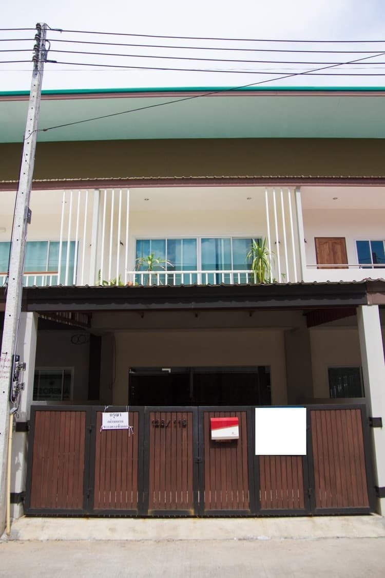 Town Home Office main view