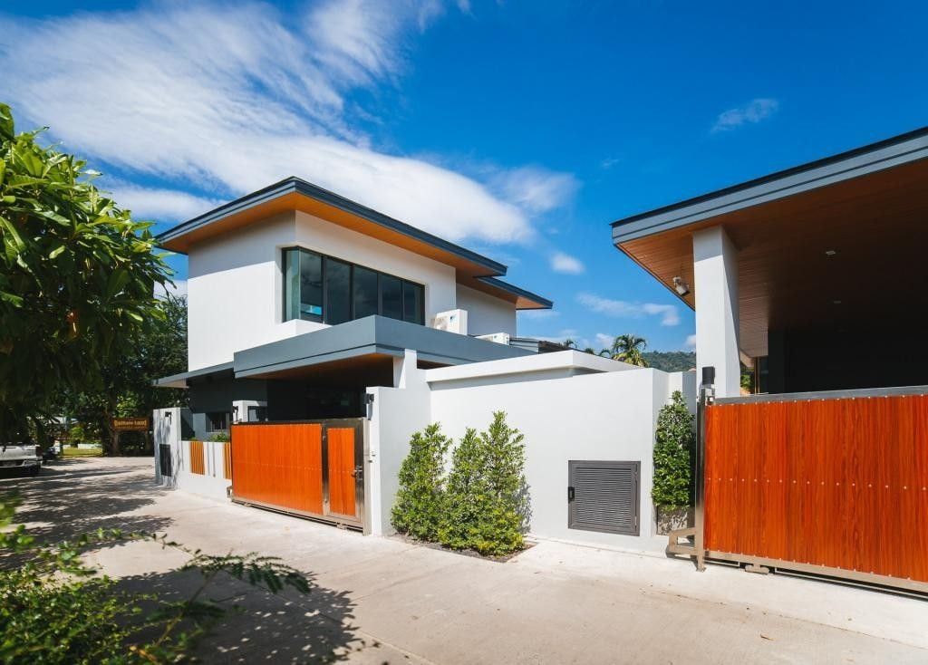 Project Name Crystal Villas